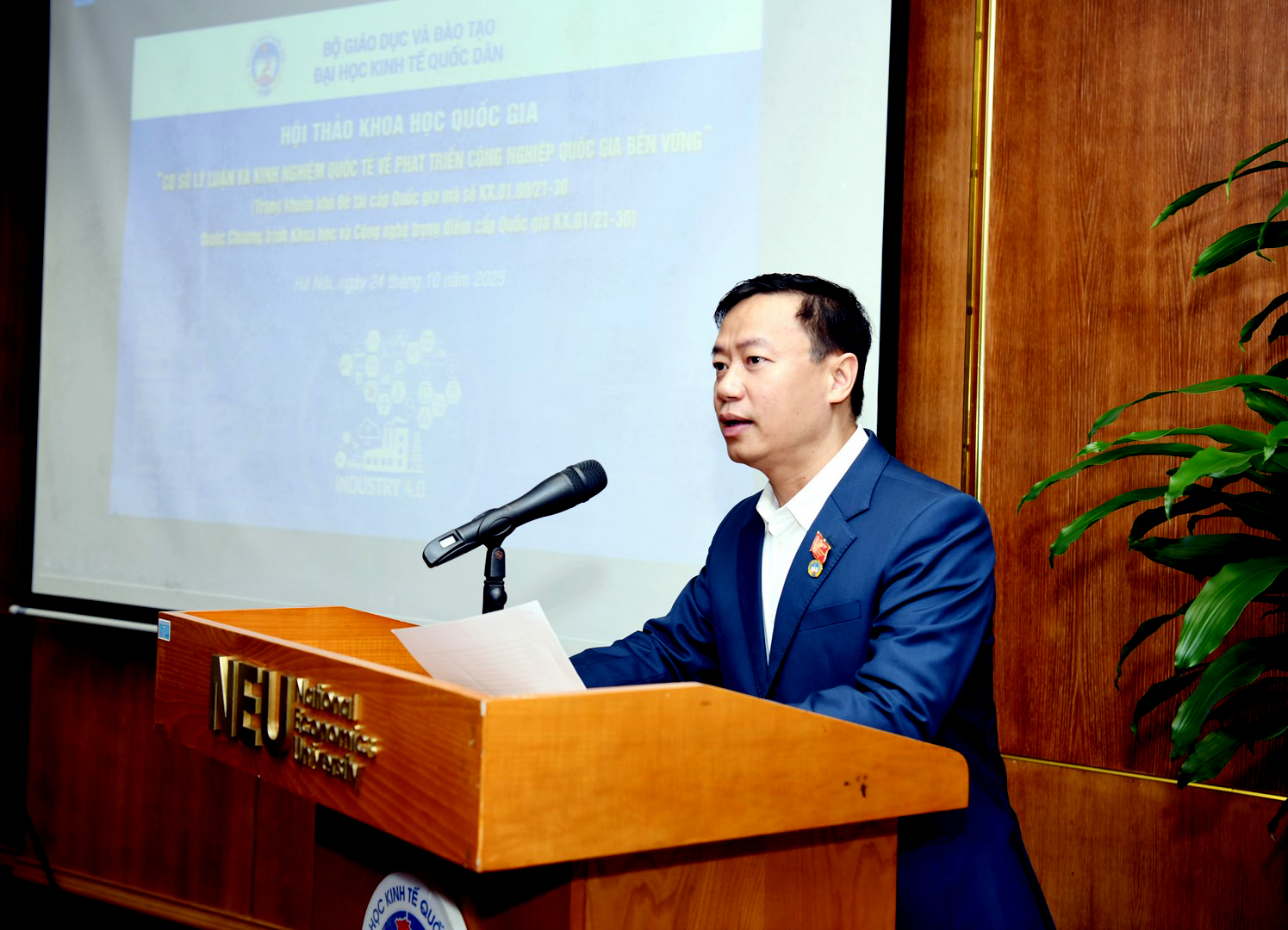 Phát triển công nghiệp quốc gia bền vững đến năm 2030, tầm nhìn đến năm 2045: Từ cơ sở khoa học đến các giải pháp thực tiễn